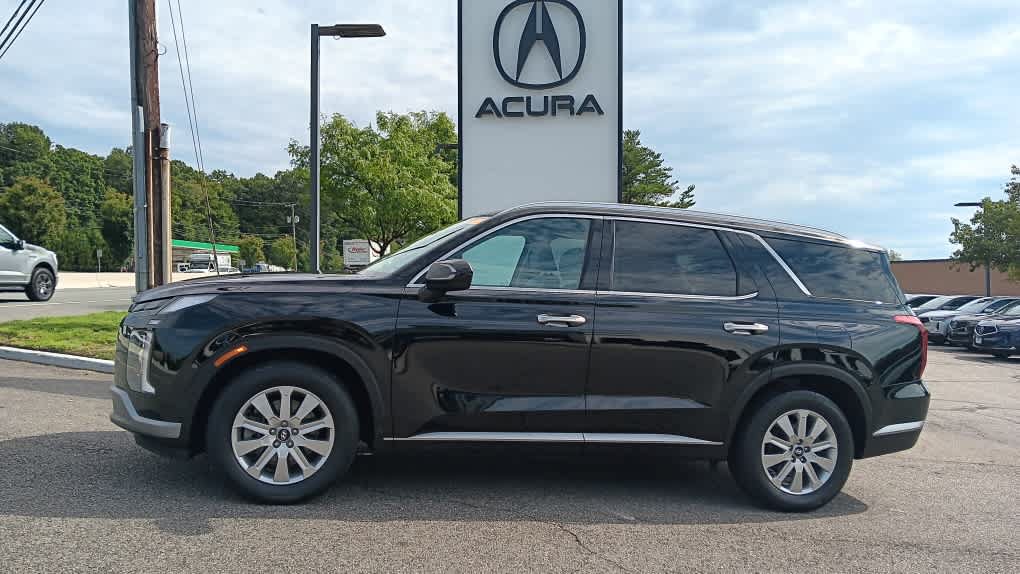 Used 2023 Hyundai Palisade SEL AWD/4WD image 2