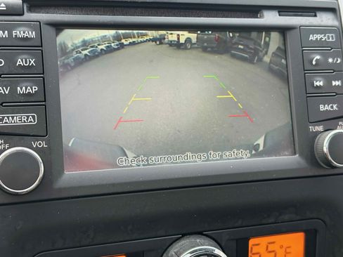 Used 2020 Nissan Frontier PRO-4X w/ Pro-4x Utility Package image 34