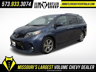 Used 2019 Toyota Sienna SE