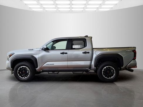 New 2026 Toyota Tacoma TRD Off-Road image 5