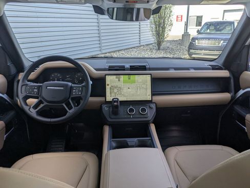 New 2026 Land Rover Defender 110 X-Dynamic SE AWD/4WD image 27