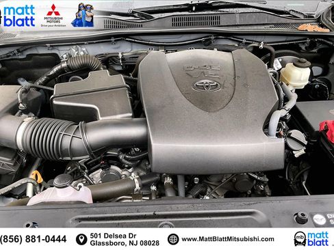 Used 2019 Toyota Tacoma SR5 image 11