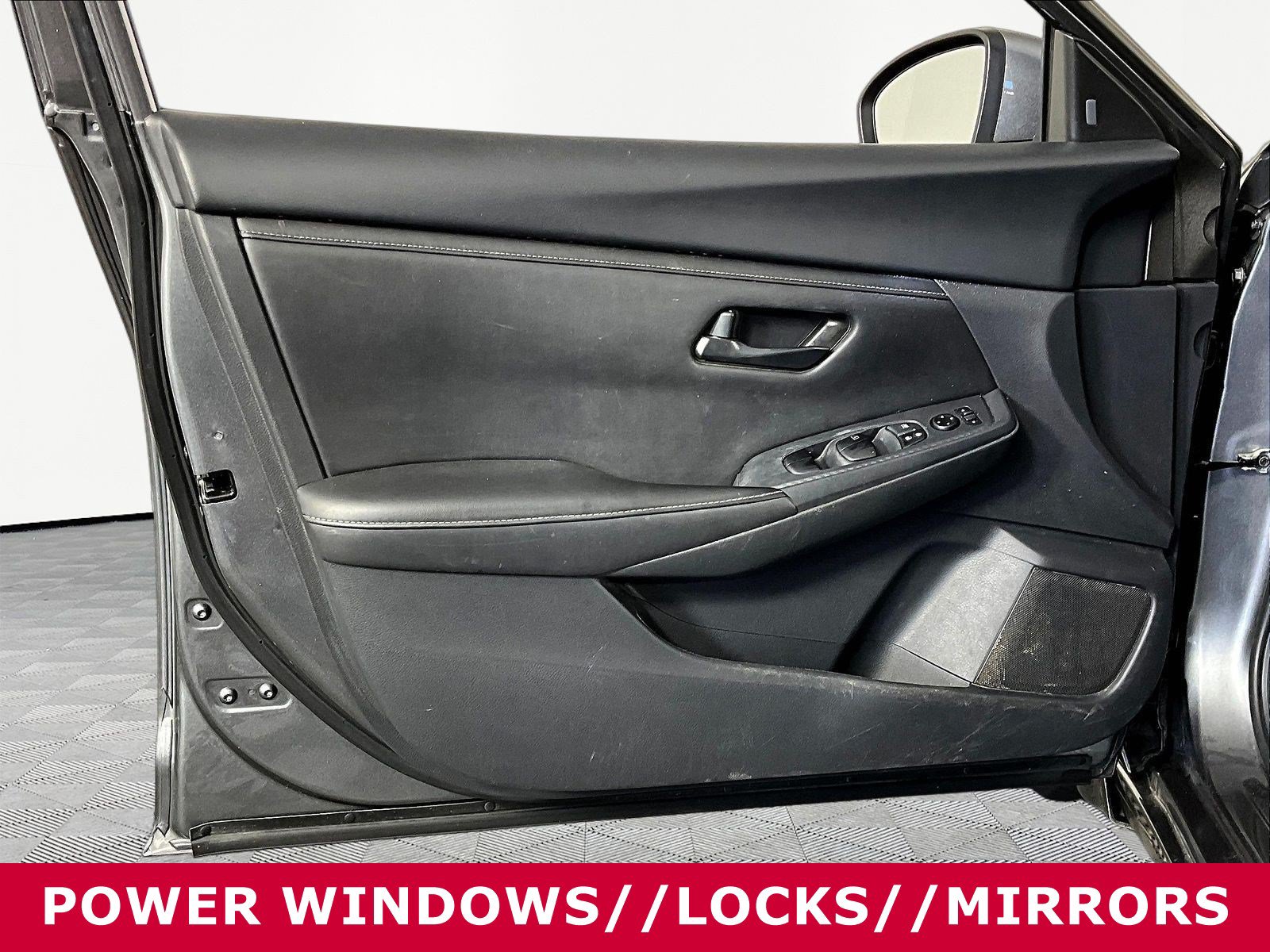 Certified 2024 Nissan Sentra S FWD image 18