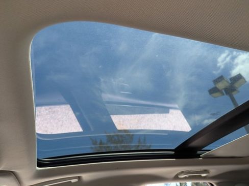 Used 2021 Ford Edge Titanium w/ Equipment Group 301A image 14