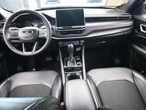 Used 2023 Jeep Compass Trailhawk image 36