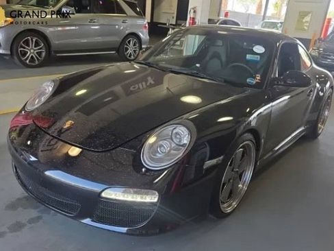 Used 2009 Porsche 911 Carrera 4S AWD/4WD image 1