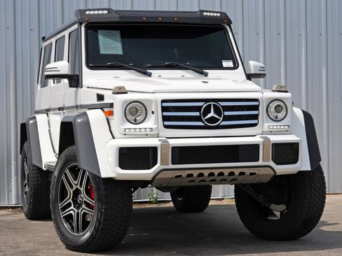Used 2018 Mercedes-Benz G 550 Squared image 4