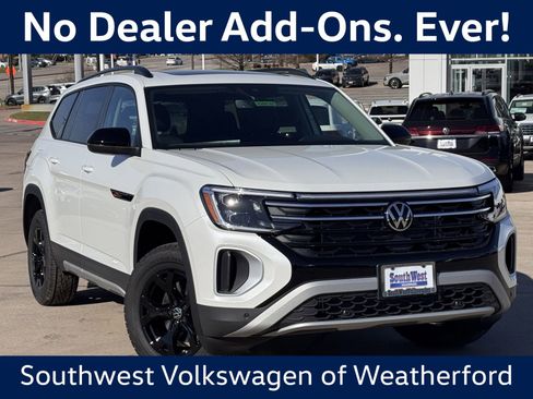 New 2026 Volkswagen Atlas Peak Edition image 1