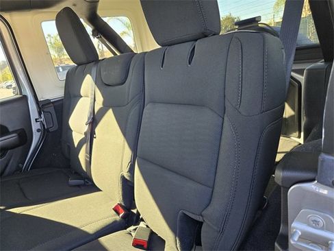Used 2020 Jeep Wrangler Unlimited Sport S image 12