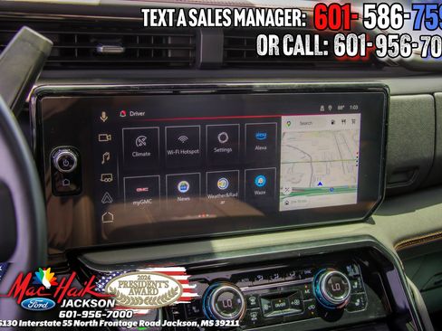 Used 2025 GMC Sierra 2500 AT4 w/ AT4 Premium Plus Package AWD/4WD image 20