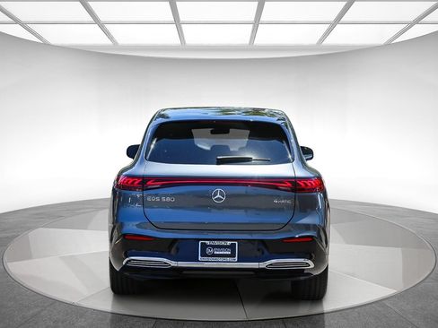 Certified 2023 Mercedes-Benz EQS 580 4MATIC SUV image 3
