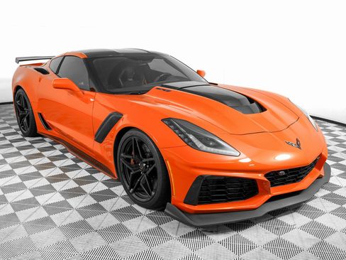 Used 2019 Chevrolet Corvette ZR1 image 3