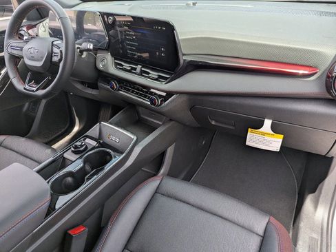 Used 2026 Chevrolet Equinox RS w/ Convenience Package III FWD image 13