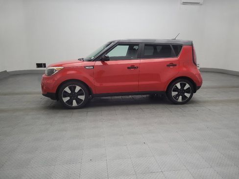 Used 2019 Kia Soul + FWD image 2