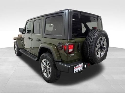 Used 2020 Jeep Wrangler Unlimited Sahara w/ Cold Weather Group AWD/4WD image 11