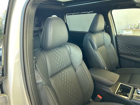 New 2025 Mitsubishi Outlander SEL Black Edition image 23