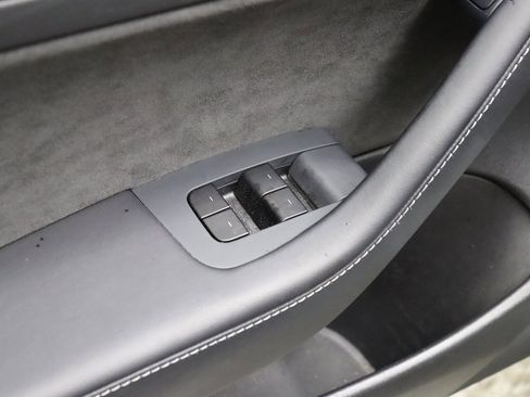 Used 2023 Tesla Model 3 Long Range image 32