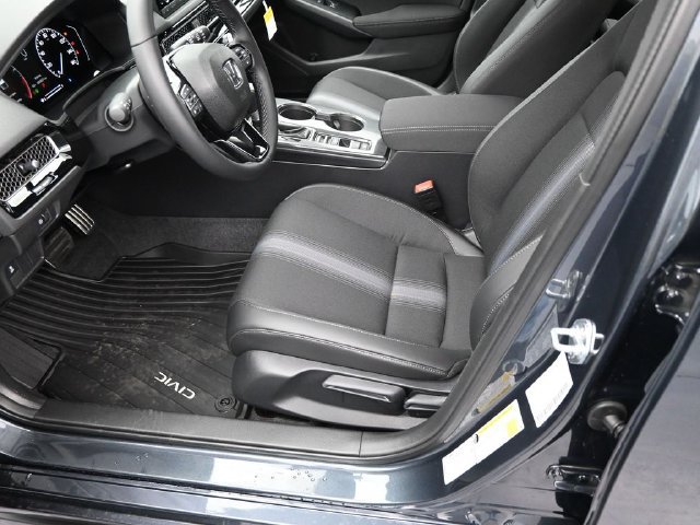 Certified 2025 Honda Civic Sport image 26