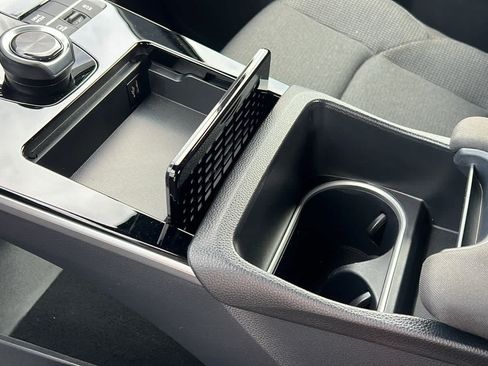 Certified 2024 Subaru Solterra AWD/4WD image 13