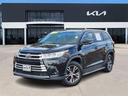Used 2019 Toyota Highlander LE