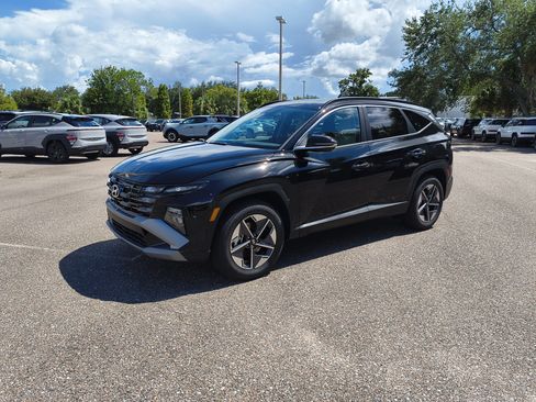 New 2026 Hyundai Tucson SEL FWD image 1