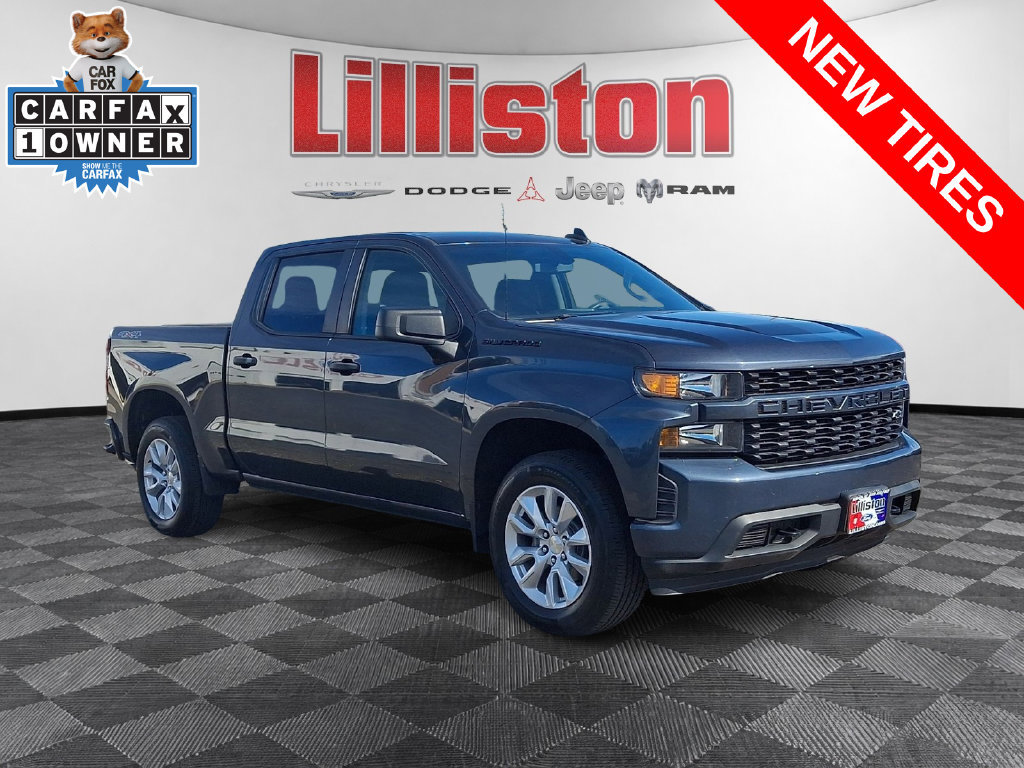 Used 2021 Chevrolet Silverado 1500 Custom w/ LPO, Dark Essentials Package AWD/4WD image 3
