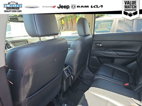 Used 2019 Mitsubishi Outlander ES AWD/4WD image 21
