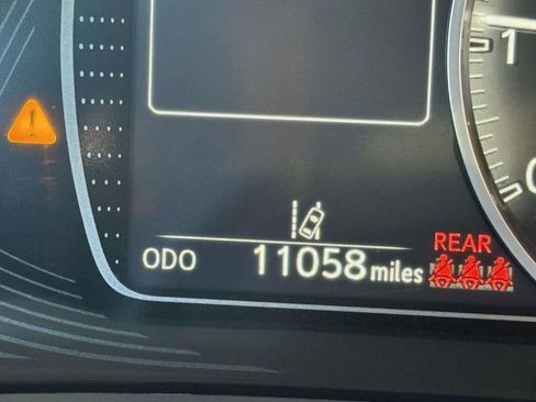 Used 2025 Lexus ES 350 Premium image 31