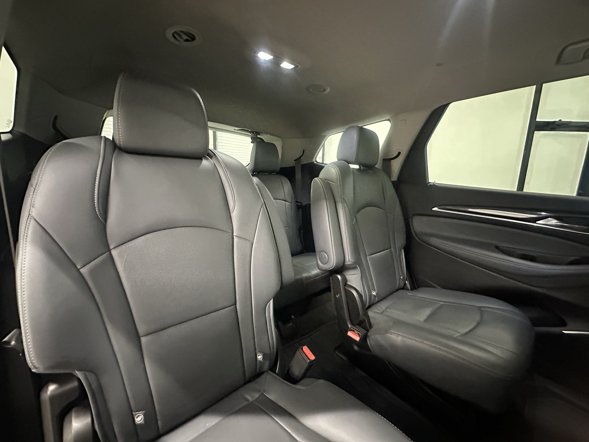 Used 2020 Buick Enclave Essence w/ Trailering Package, 5000 lbs. AWD/4WD image 17