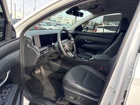 Certified 2025 Hyundai Tucson SEL image 8