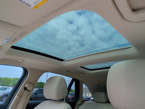 Used 2022 Mercedes-Benz GLC 300 image 28