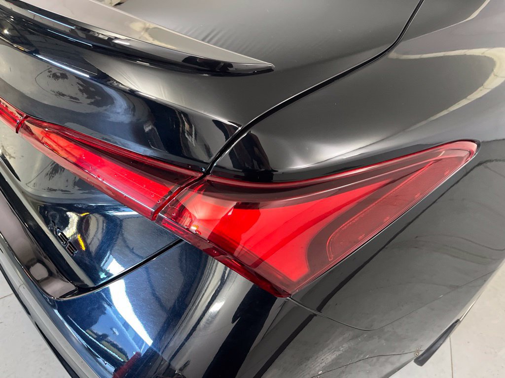 Used 2019 Toyota Avalon XSE w/ All Weather Liner Package FWD image 45