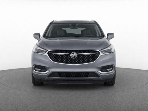 Used 2021 Buick Enclave Avenir w/ Avenir Technology Package FWD image 2