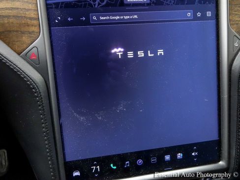Used 2020 Tesla Model X Long Range image 28