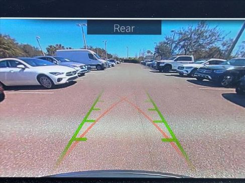 Used 2021 BMW X5 sDrive40i w/ Premium Package image 10