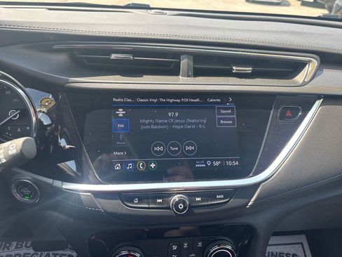 Used 2023 Buick Encore GX Preferred w/ Cold Weather Comfort Package FWD image 23
