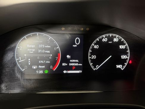 Used 2025 Honda CR-V LX image 16