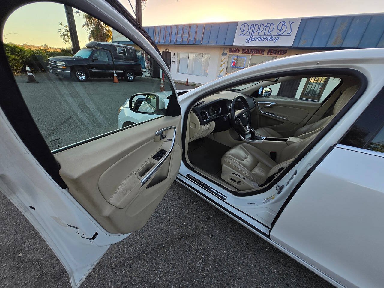 Used 2014 Volvo S60 T5 FWD image 15