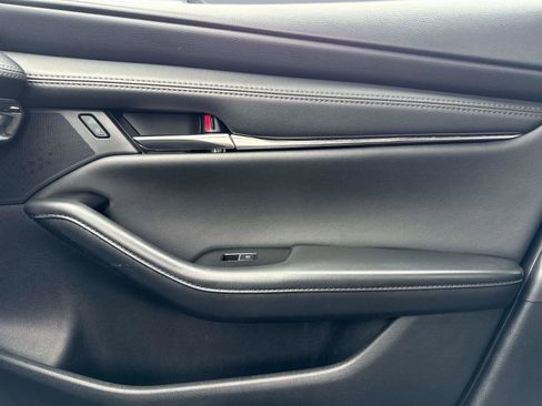 Certified 2025 MAZDA MAZDA3 s image 21