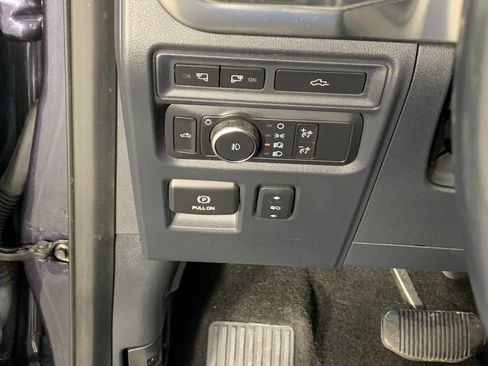 Used 2021 Ford F150 Lariat AWD/4WD image 16