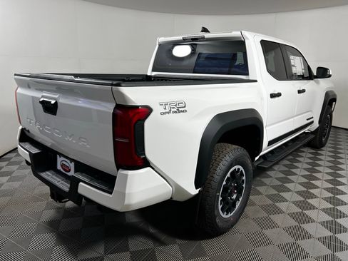 New 2026 Toyota Tacoma TRD Off-Road image 5