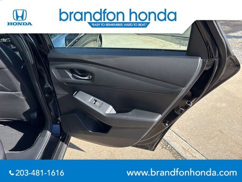 Used 2024 Honda Accord Sport image 9