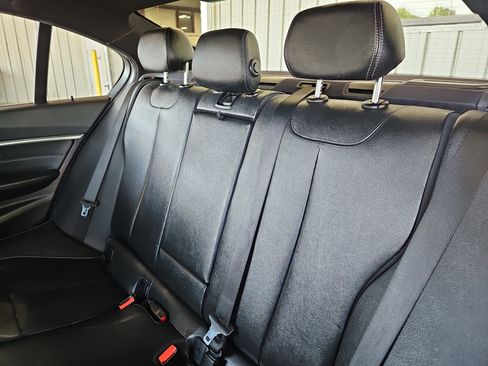 Used 2017 BMW 340i Sedan RWD image 14