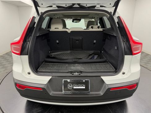 Used 2020 Volvo XC40 T5 Momentum w/ Protection Package Premier AWD/4WD image 15