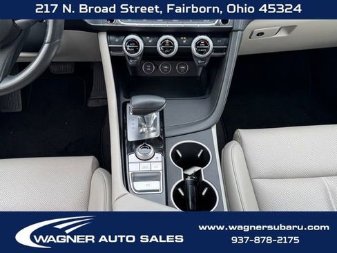 Used 2023 Genesis G70 2.0T image 17