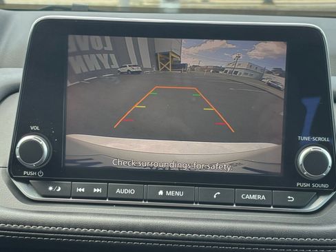 Used 2026 Nissan Rogue SV FWD image 23