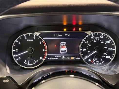 Used 2023 Nissan Rogue SL image 20