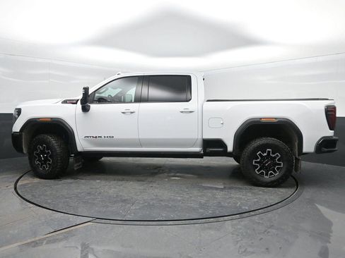 Used 2026 GMC Sierra 2500 AT4X image 46