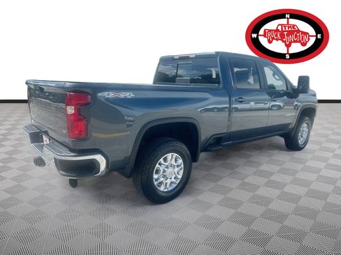 Used 2020 Chevrolet Silverado 3500 LT w/ All Star Edition AWD/4WD image 7