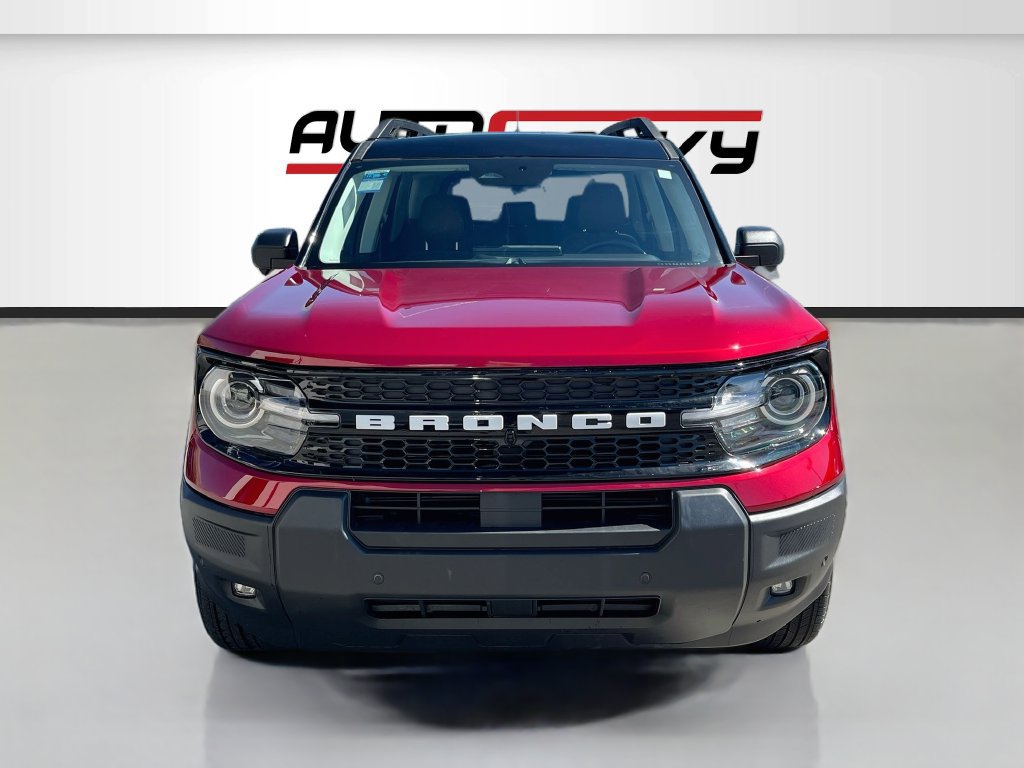 Used 2025 Ford Bronco Sport Outer Banks w/ Outer Banks Tech Package+ AWD/4WD image 2